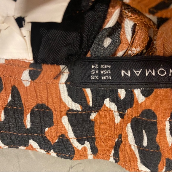 ⭐️Zara⭐️ Leopard Drawstring Pants - Picture 5 of 5